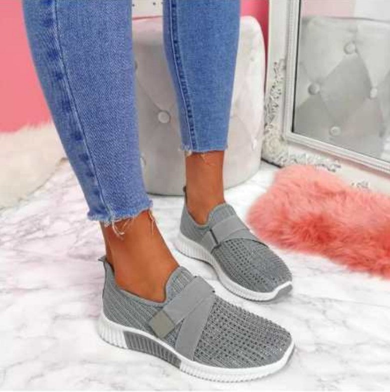Ines – Slip-On Sneakers z rzepem